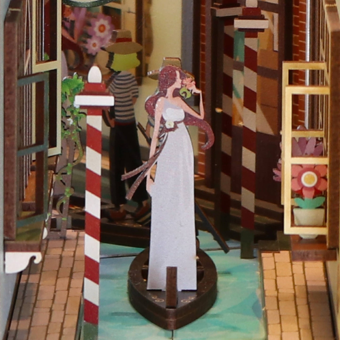 DIY Miniature Model Book Nook Kit: Travel in Venice