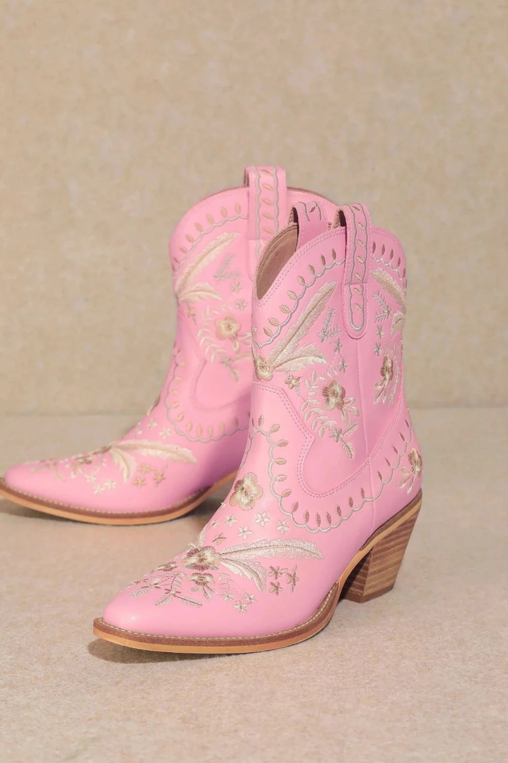 CORRAL Cowboy Boots Barbie Pink 8