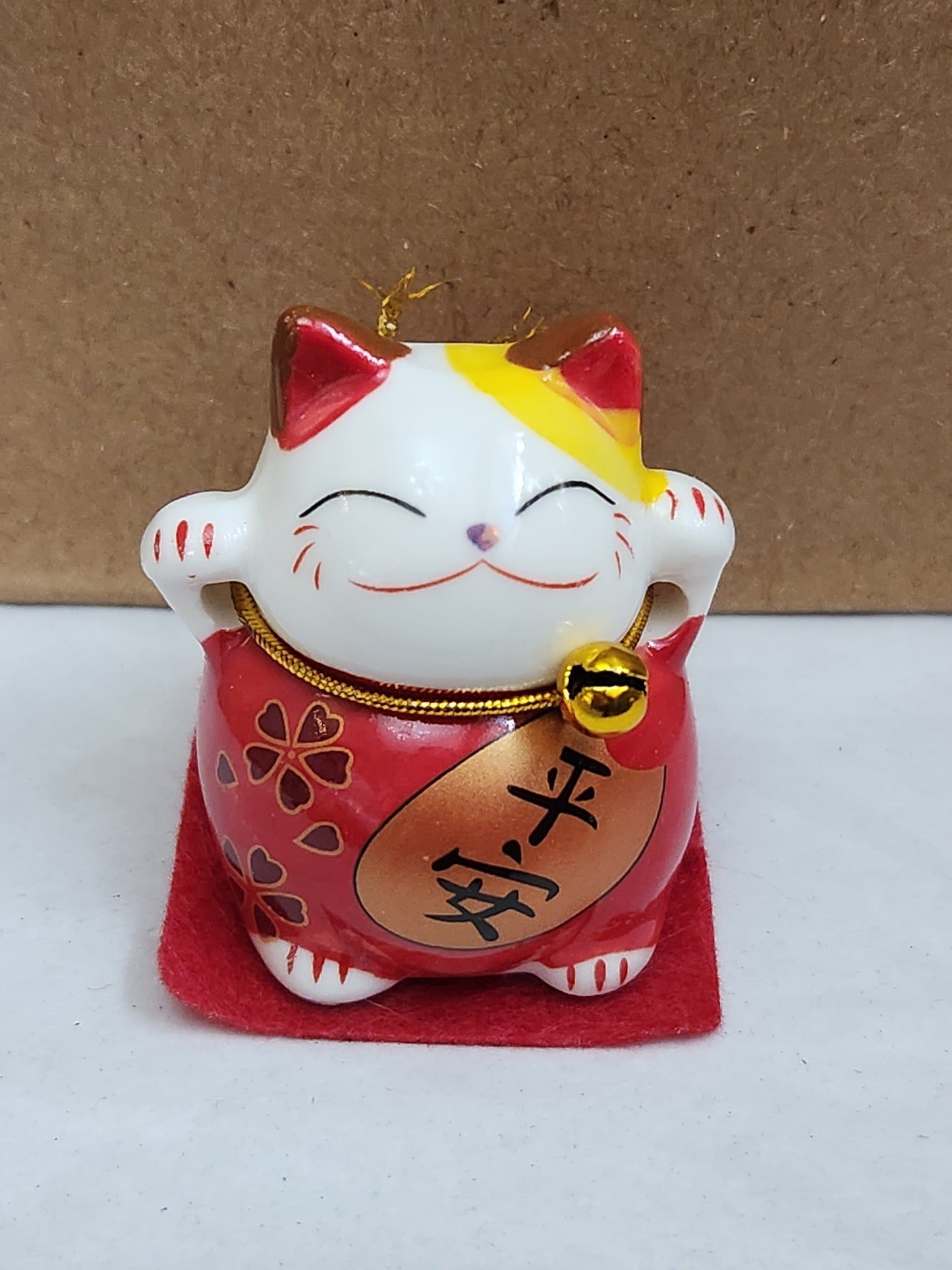 Small Maneki Lucky Cat Figurines