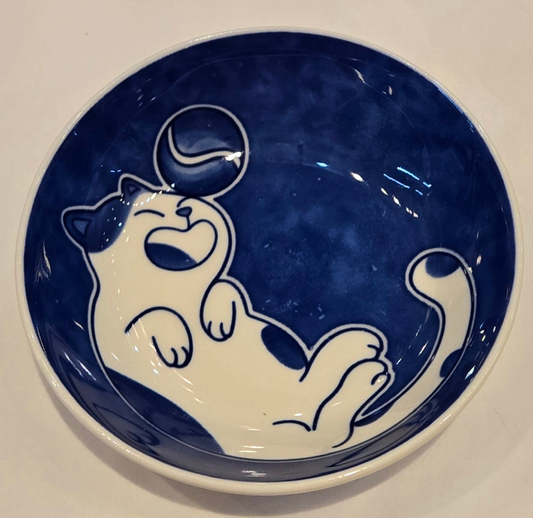 Playful Cat Bowl
