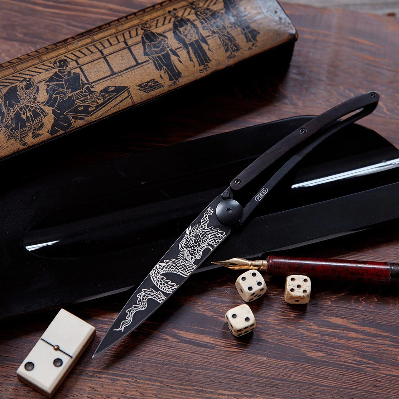 Deejo 37G Ebony wood / Japanese dragon