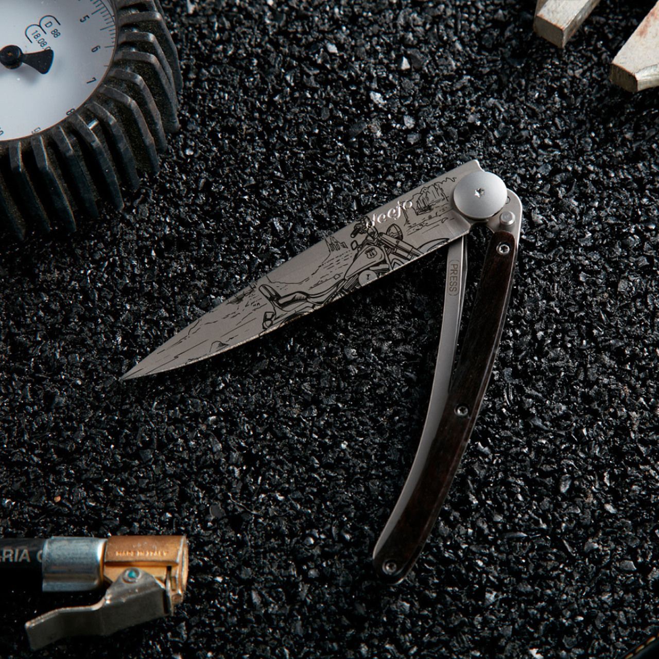 Deejo 37G Ebony wood / Easy Rider