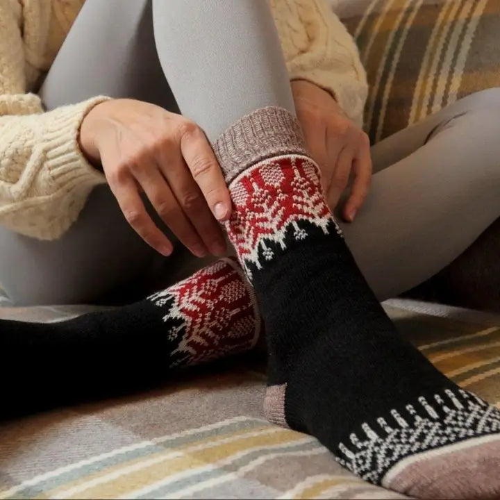 Nordic Yule Socks Merino Wool in Perform