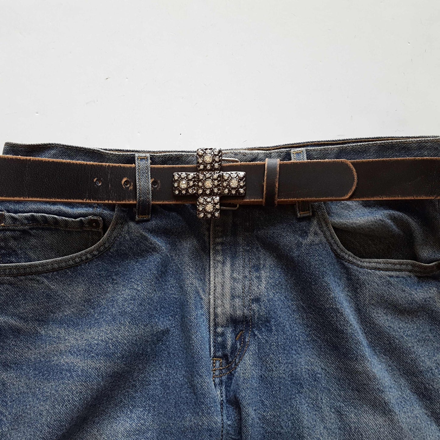 Vintage/Distressed Genuine Leather w. Crystal Cross Buckle