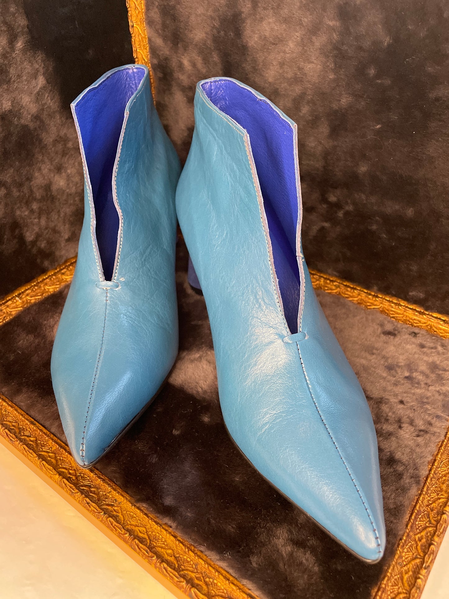 V Cut Boots