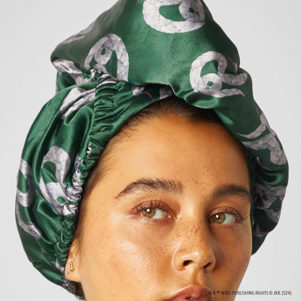 Harry Potter Satin Wrapped Hair Towel - Slytherin