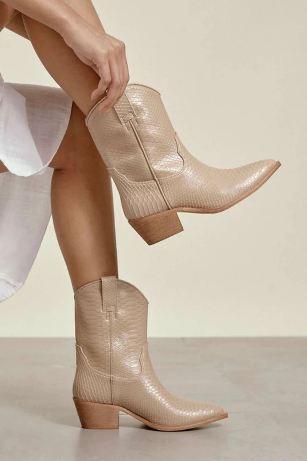 KARLIE Cowboy Boots | Taupe