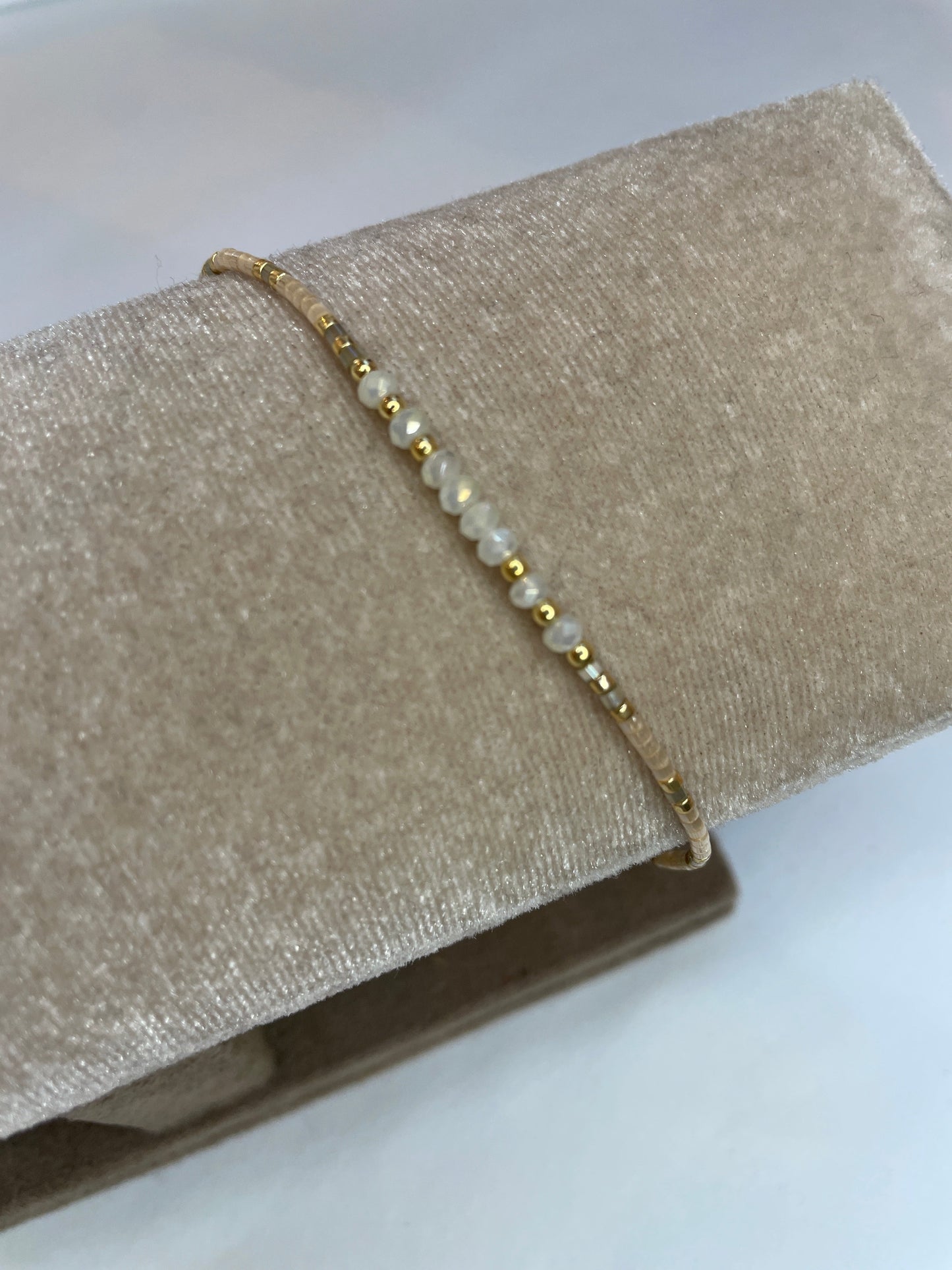 Pure Magic Bracelet B11