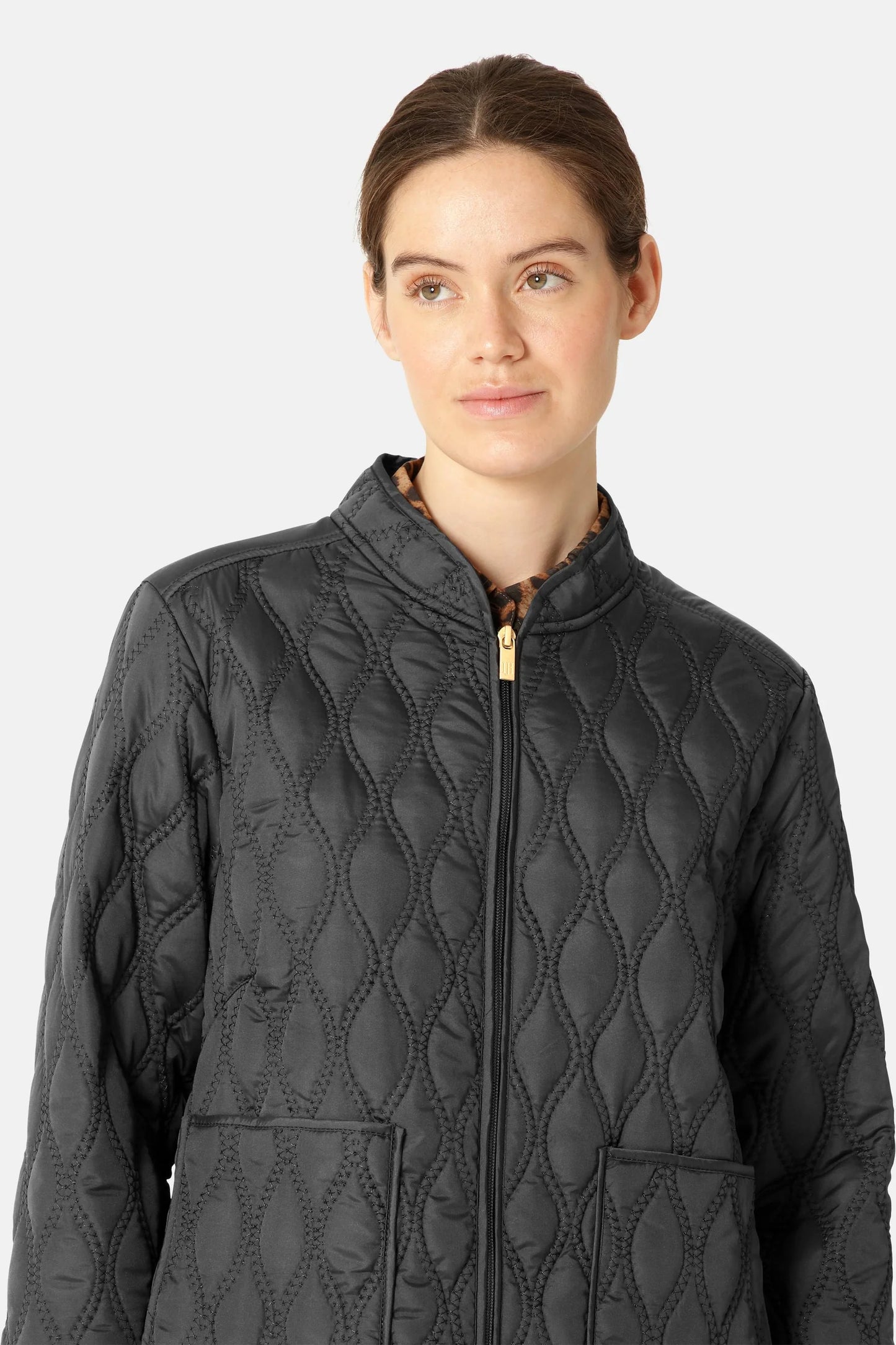 Short Quilt Jacket | Black