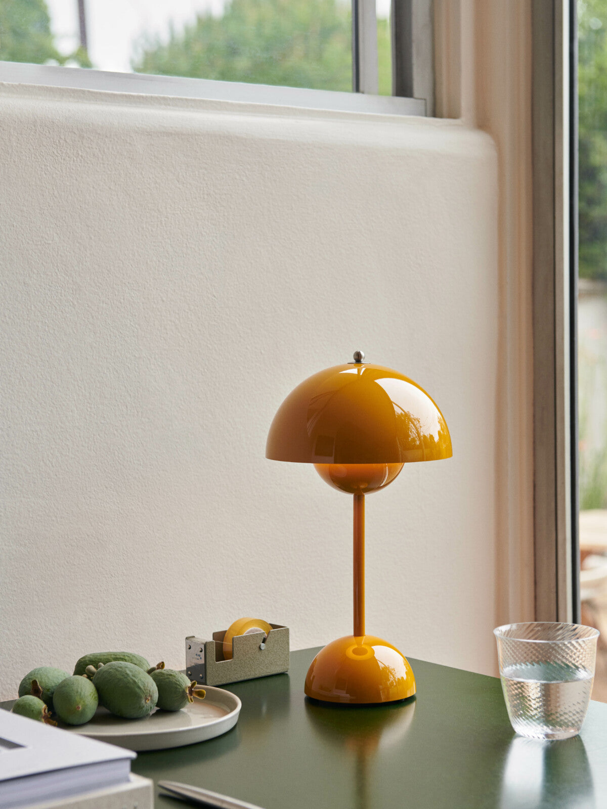 Flowerpot VP9 Verner Panton 1968 lamp