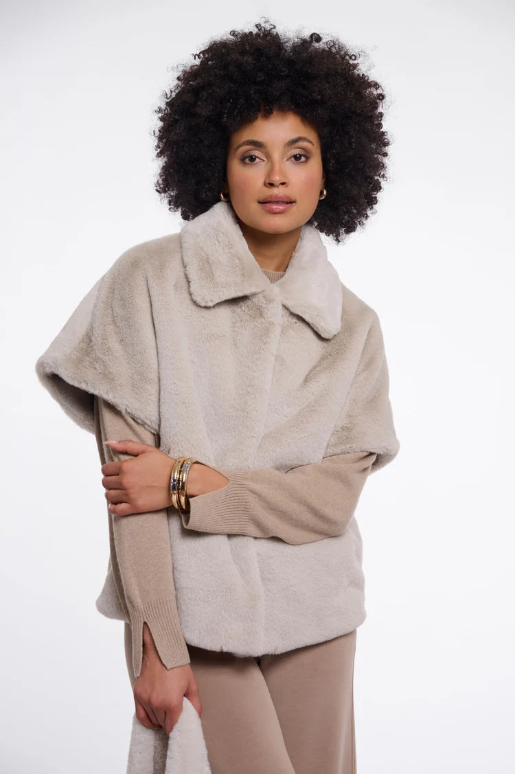 Bodil cape