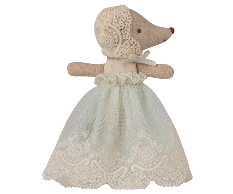 Baby mouse in gown - Mint