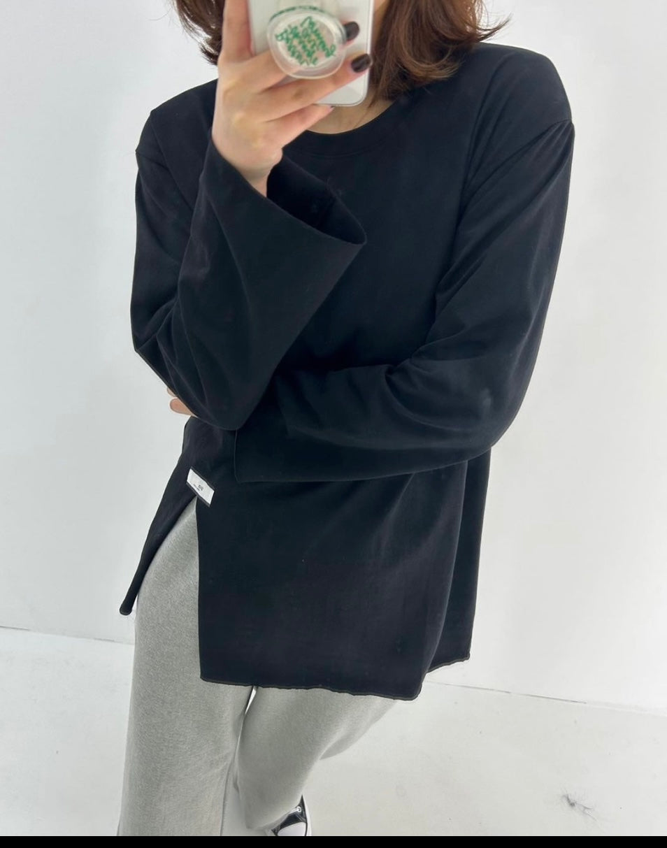 Asymmetrical Half Slit Long Sleeves Tee