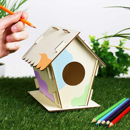Handmade Habitat - Bird House
