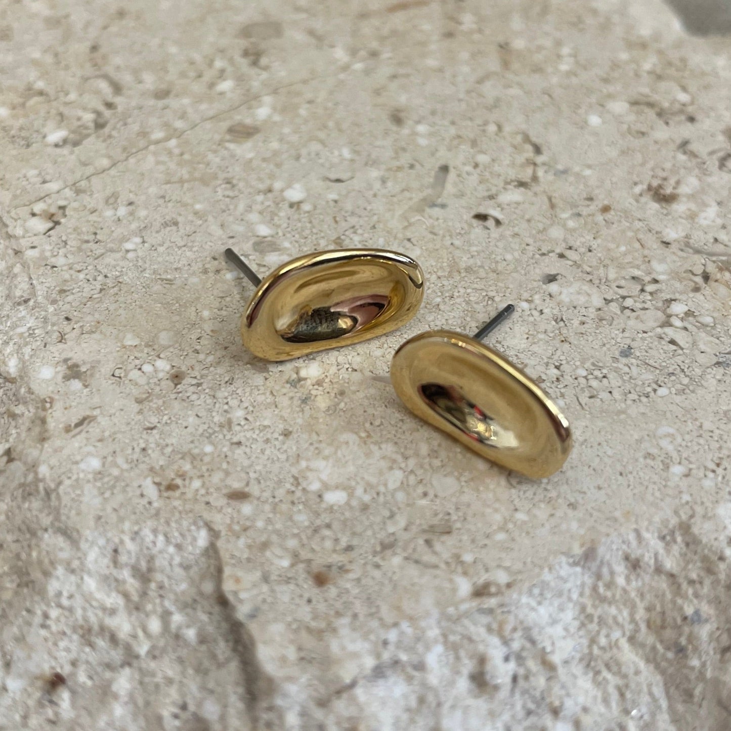 Waterdrop Stud Earrings