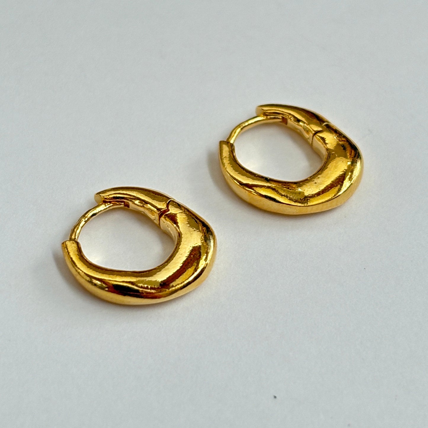 Janet Hoop Earrings