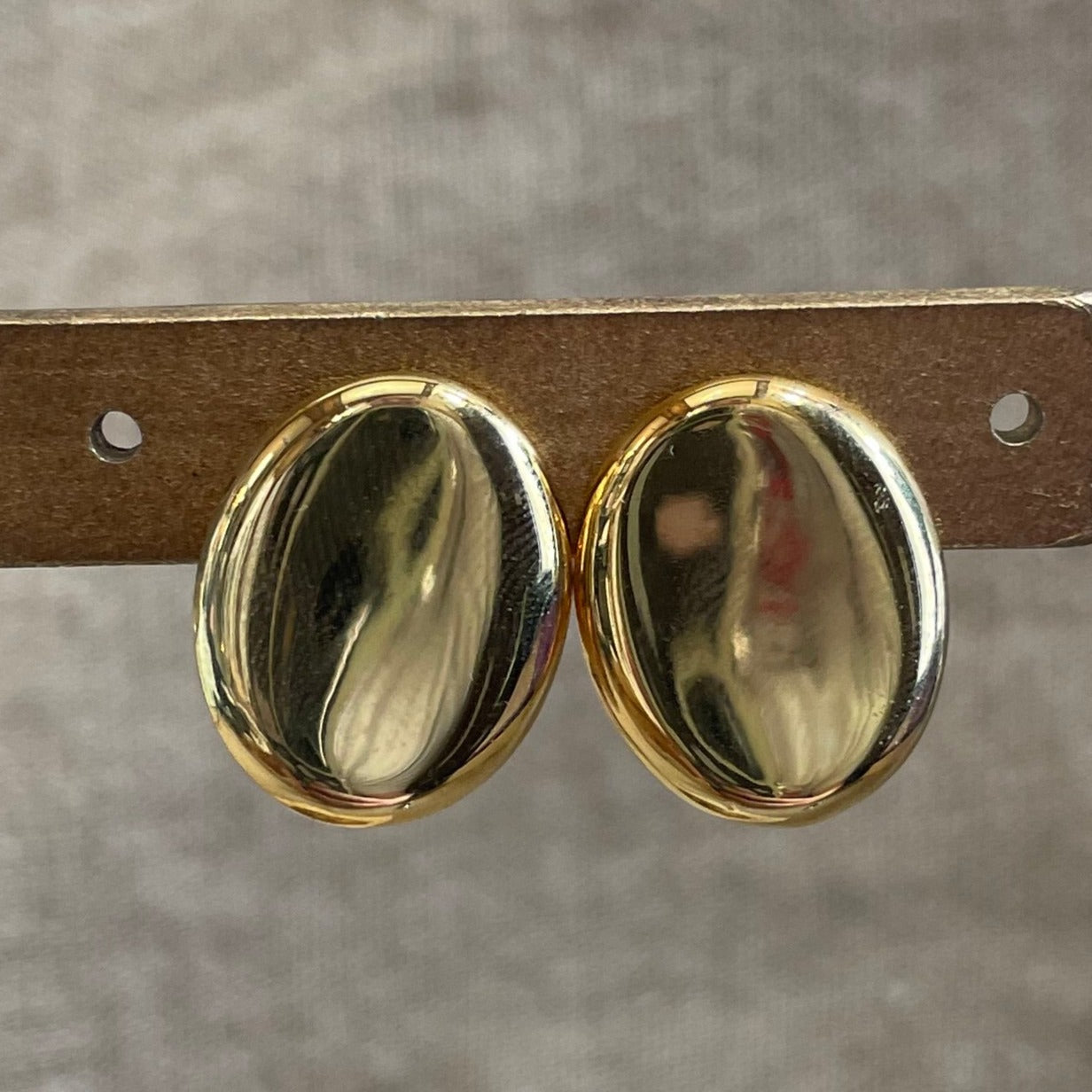 Minimalist Oval Earrings