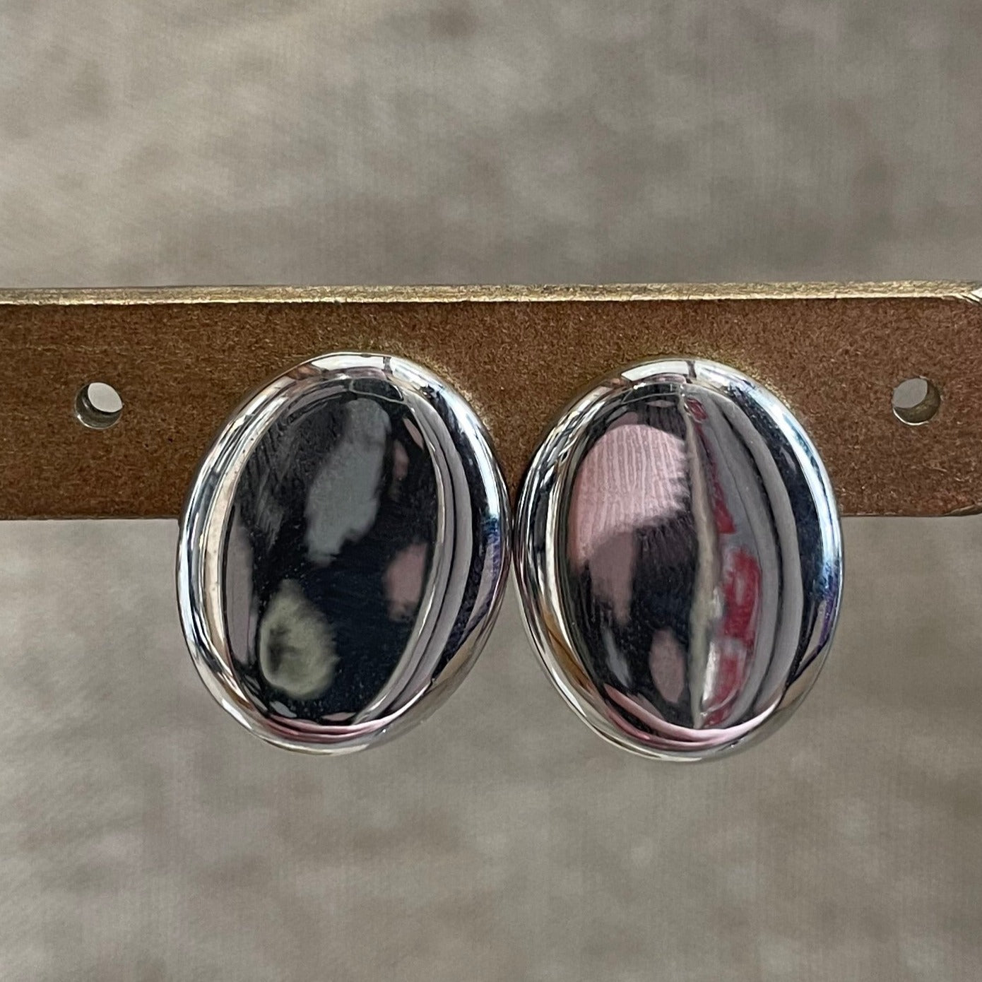 Minimalist Oval Earrings
