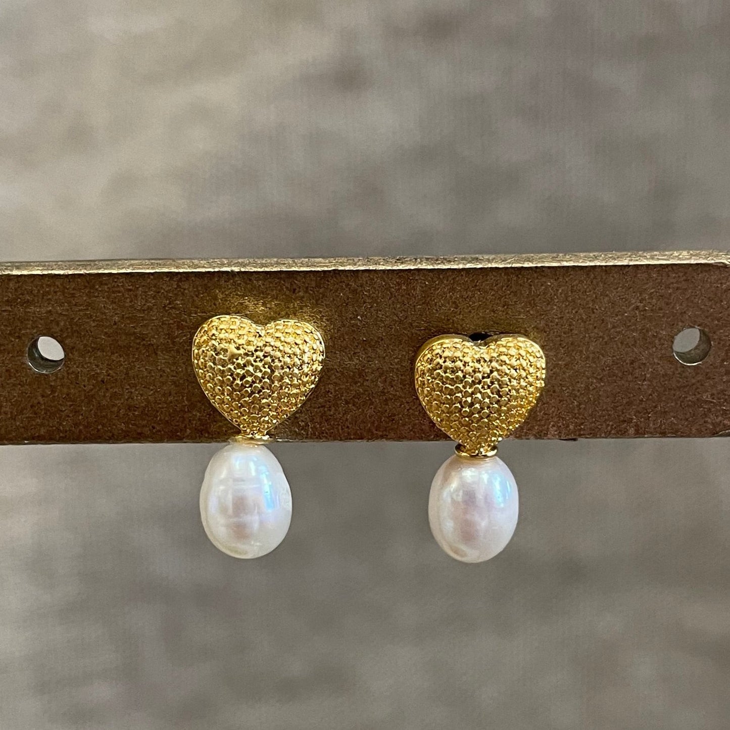Coeur de Perle Earrings
