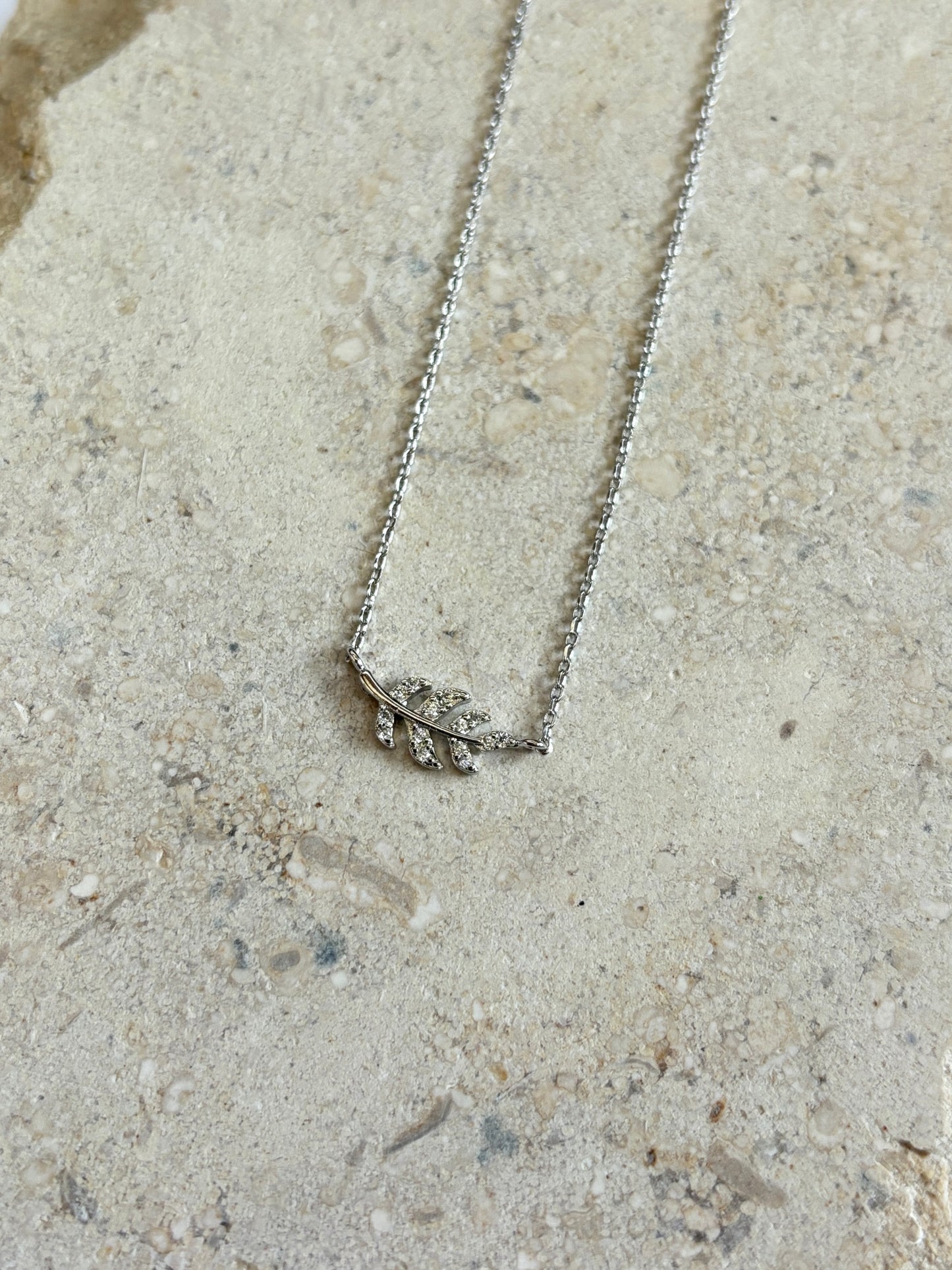 Last leaf Necklace