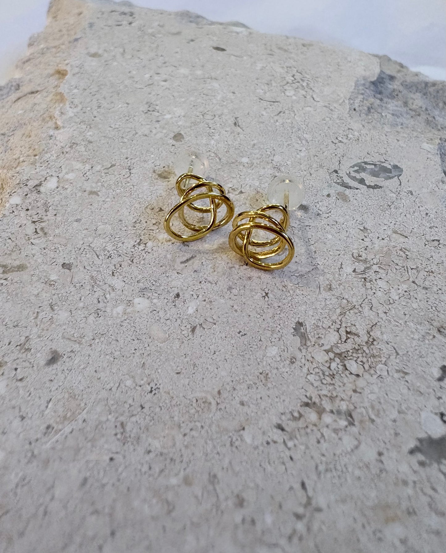 Orbit Studs