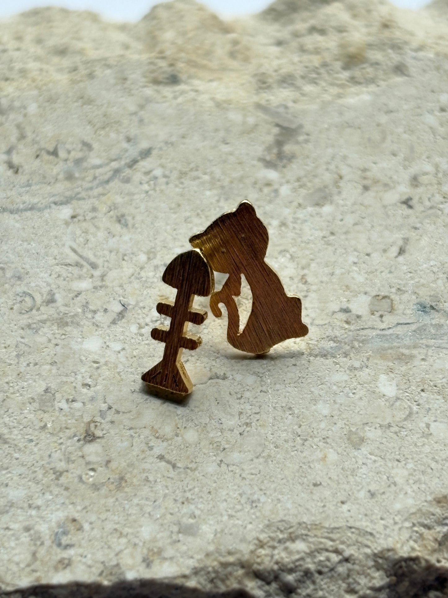 Kitty Cat Dinner Stud Earrings
