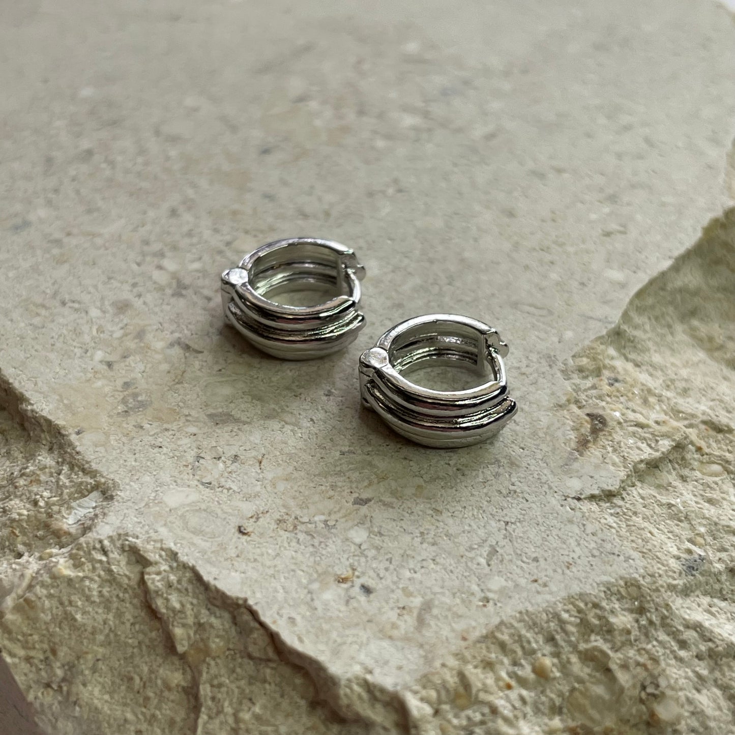 Arisia Huggie Hoop Earrings