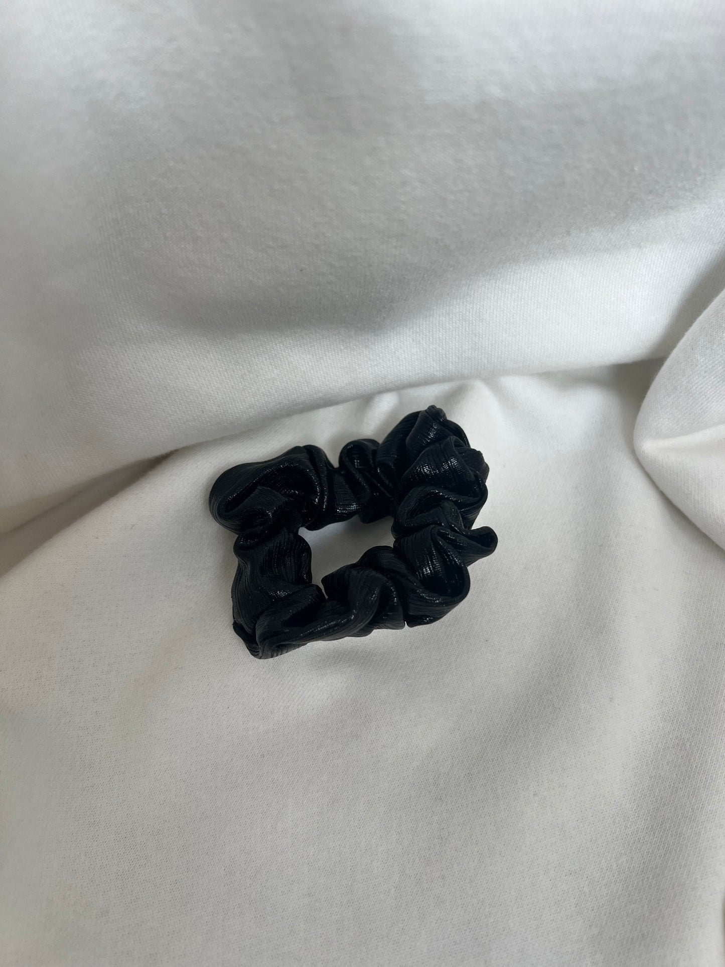 Mini Metallic Scrunchy