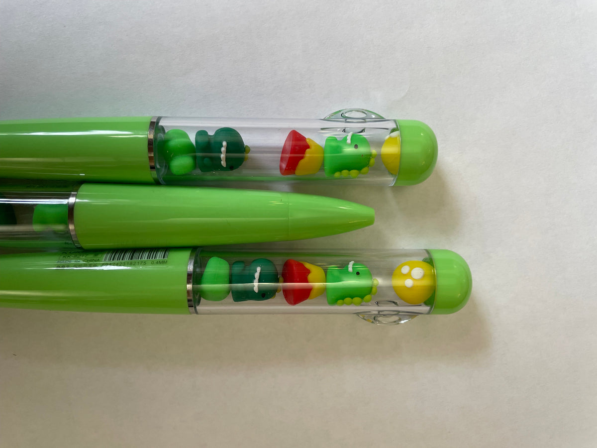 Stacked Dinos Pen