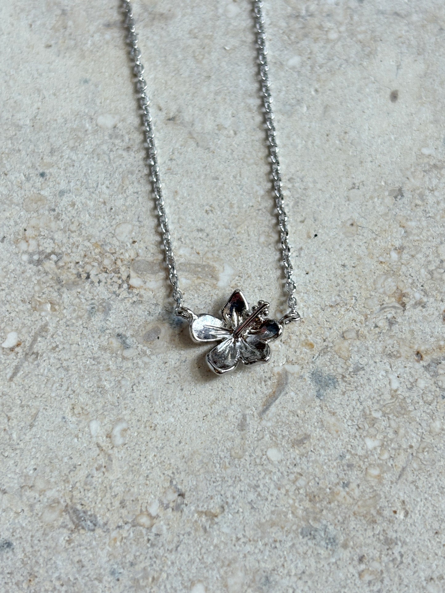 The Hibiscus Necklace