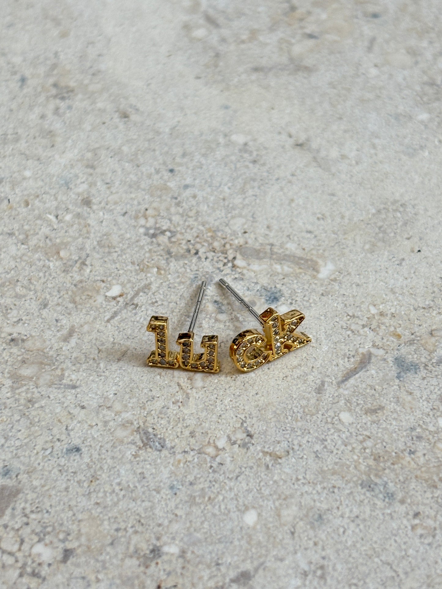 Luck Studs