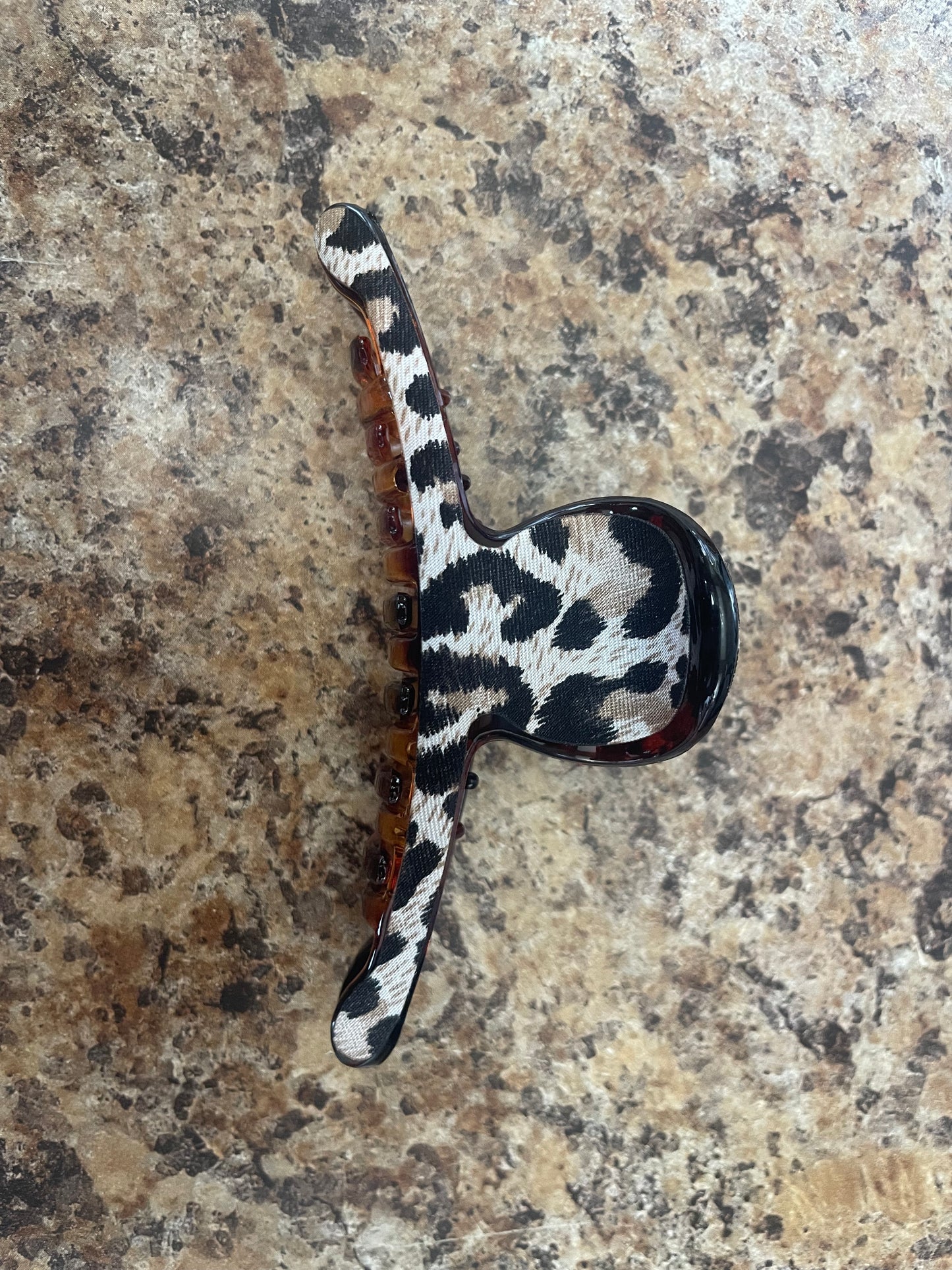 Solid Circle Claw - Small