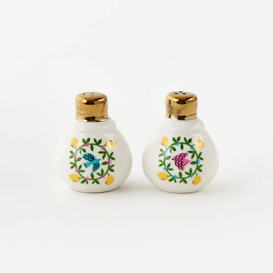 Porcelain Bird/Wreath Salt & Pepper Shakers 3"