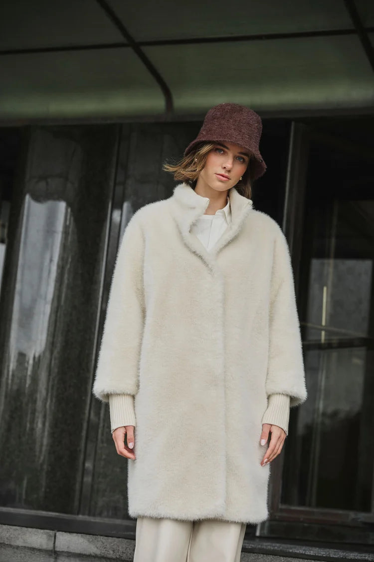 Pilar coat