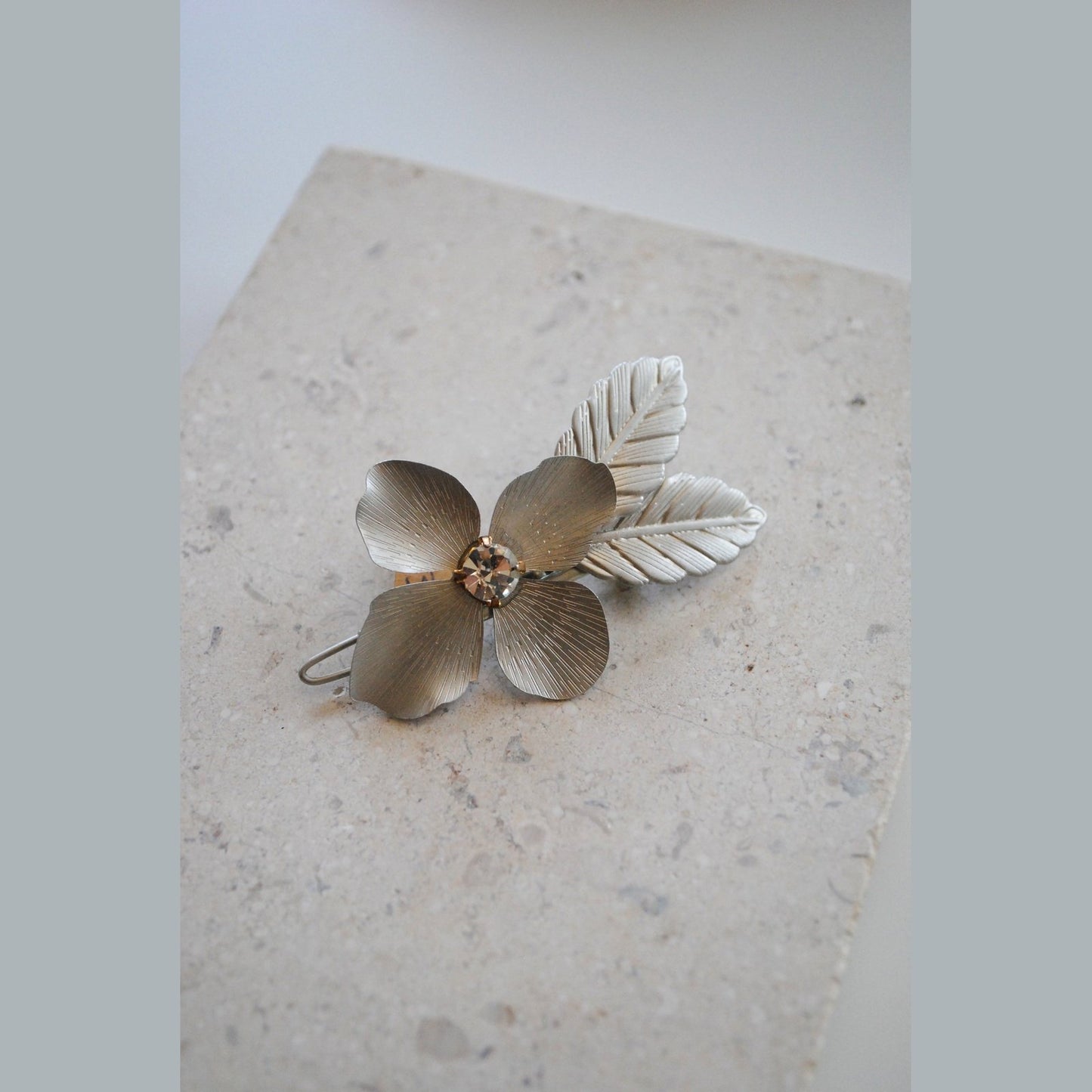 The Flower Hair Clip