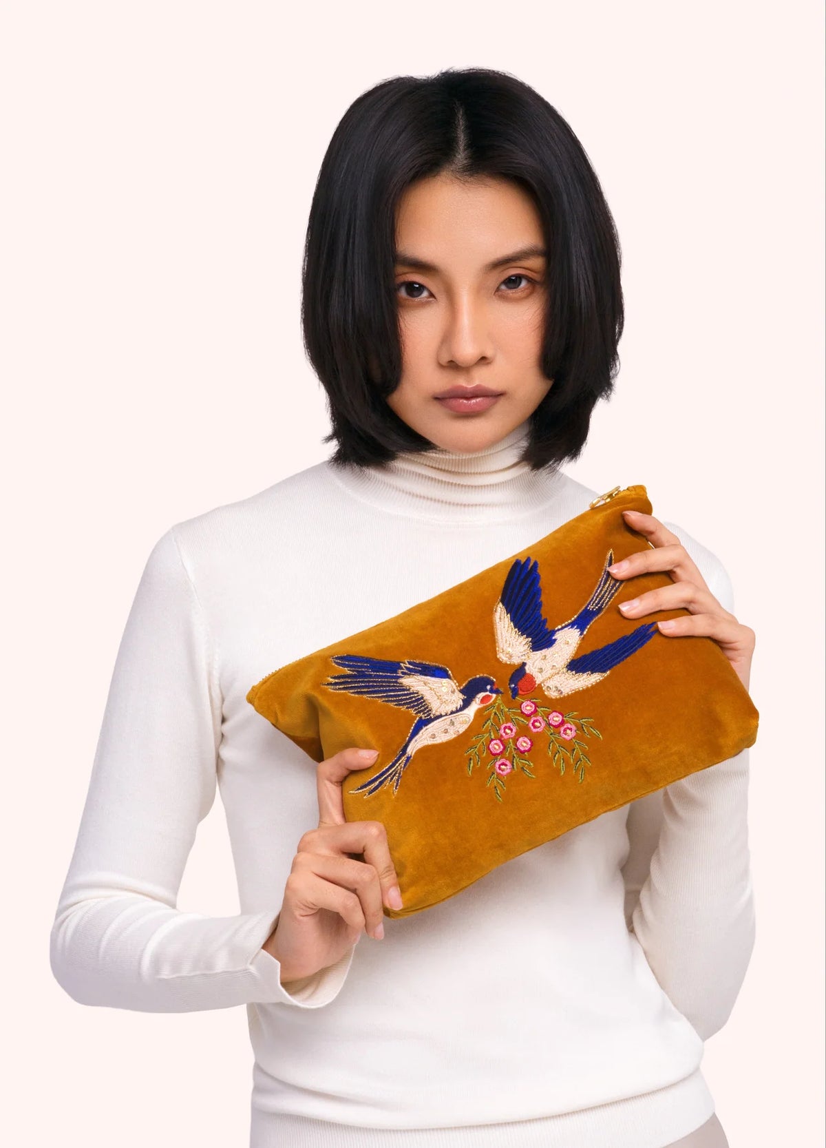 Velvet Zip Pouch | Swallow