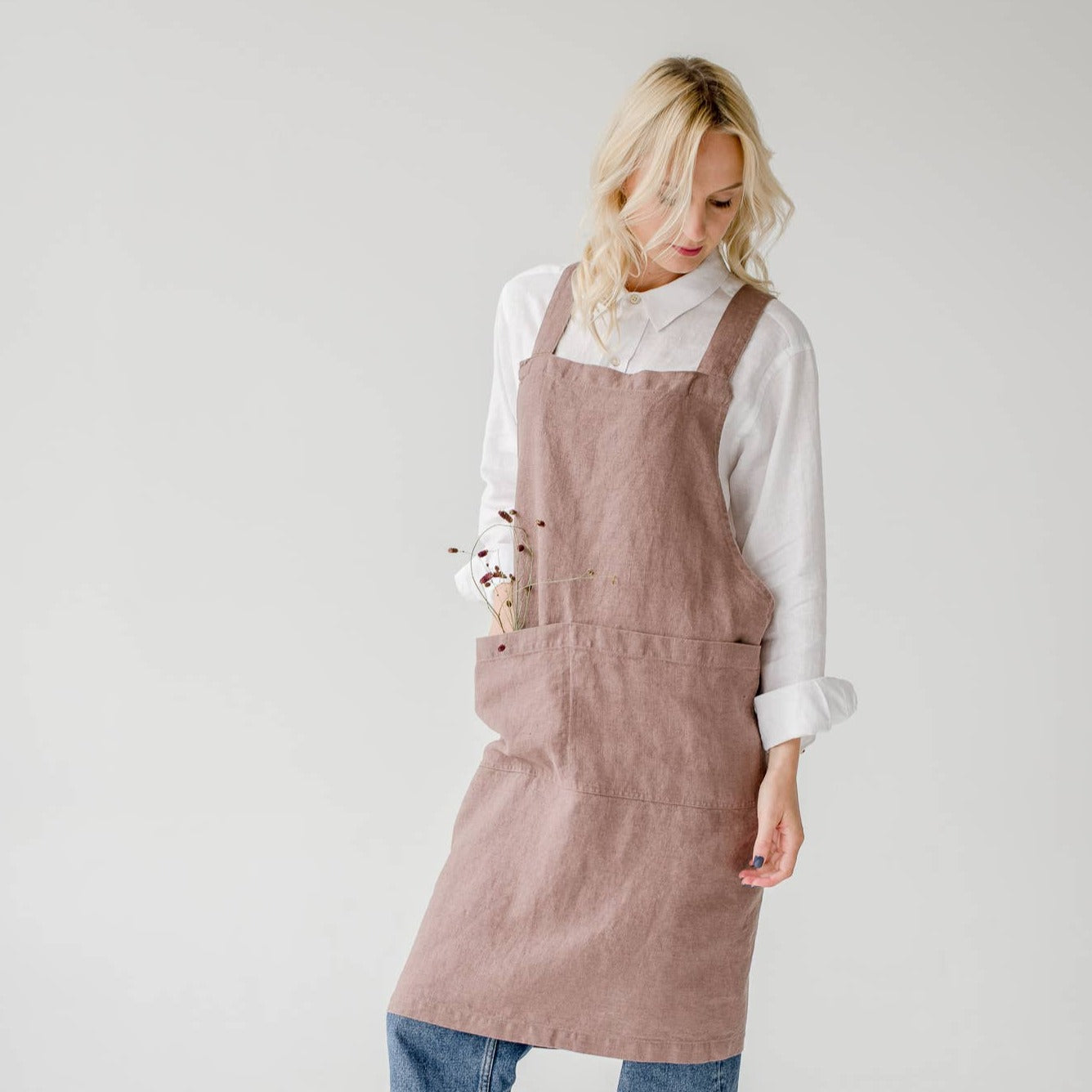 Crossback Apron | Ashes of Roses Linen