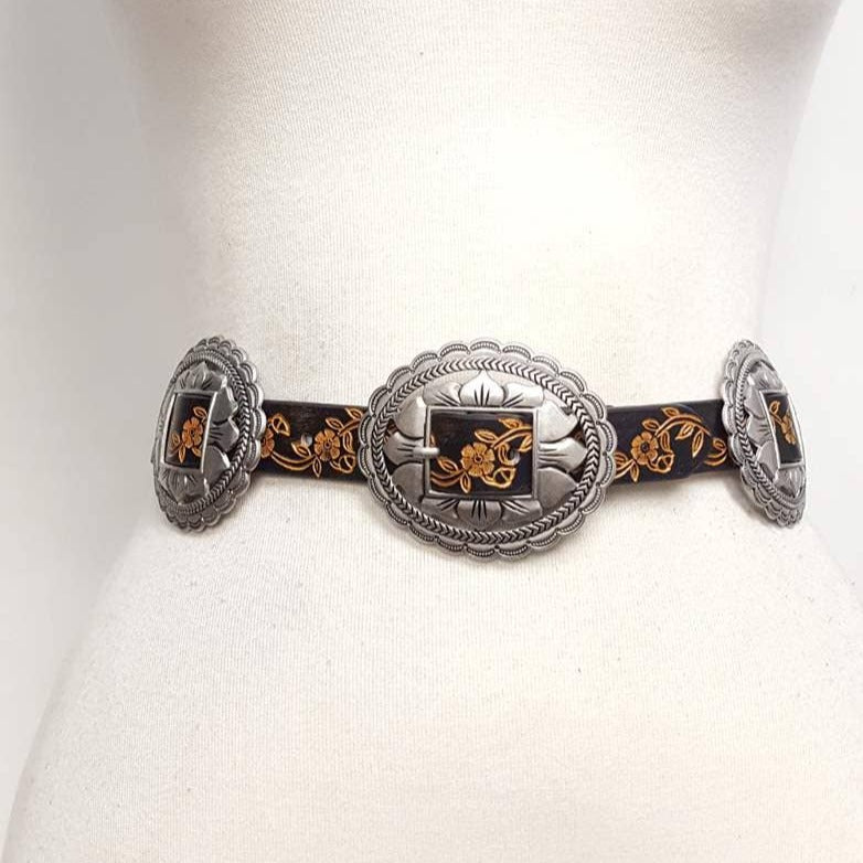 Hand-Painted Western Oval Floral Concho Belt