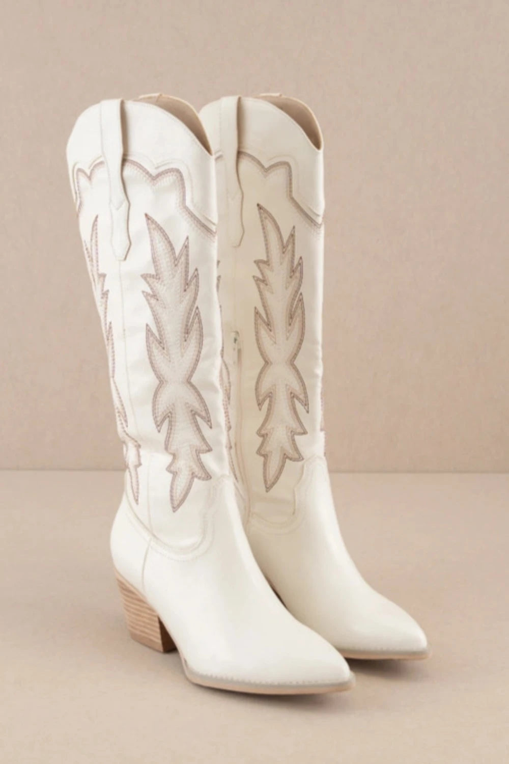 THE AINSLEY Embroidered Cowboy Boots | White