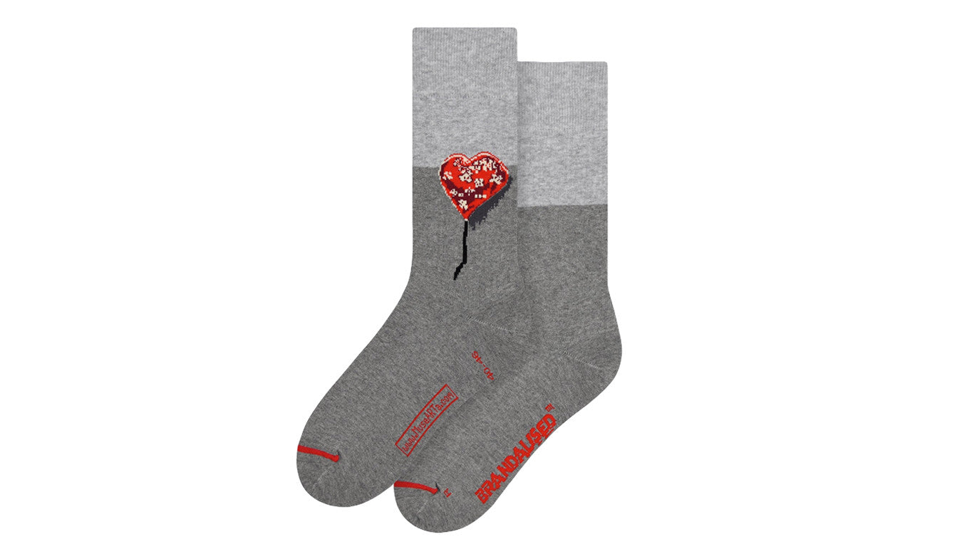 MuseARTa Banksy Graffiti - Bandaged Heart