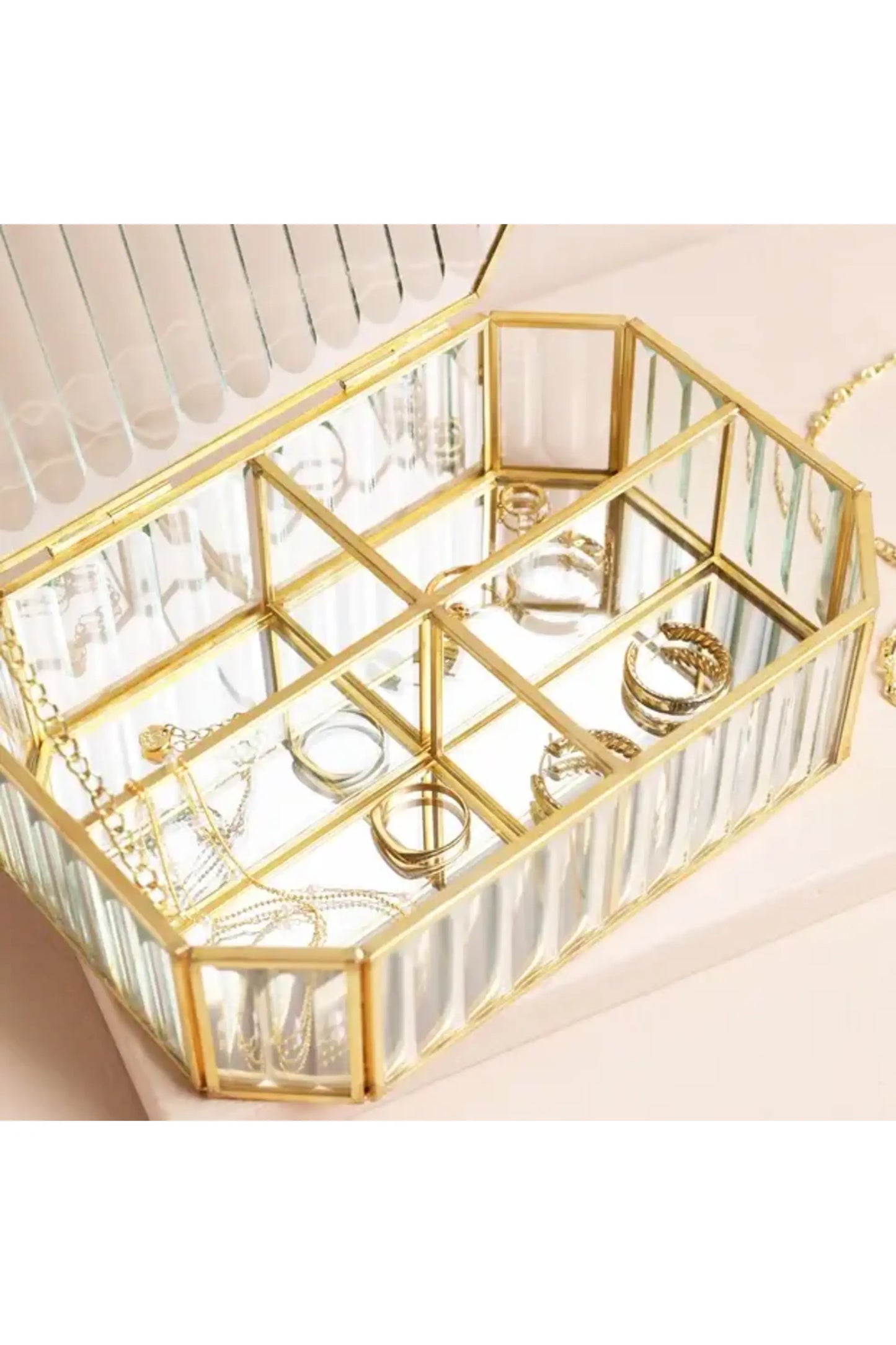 Large Ribbed Glass Jewellery Box