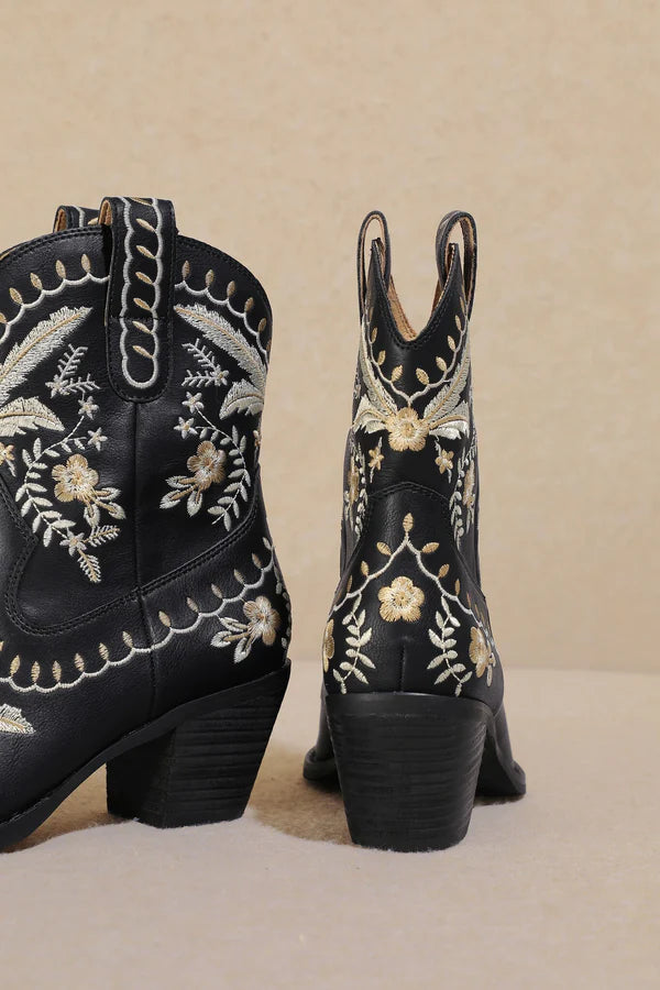CORRAL Cowboy Boots | Black