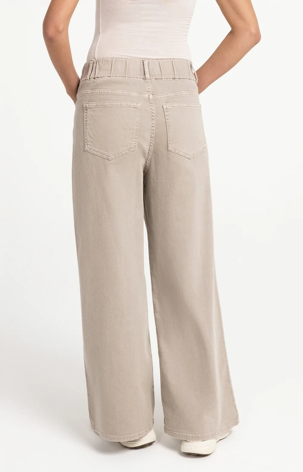 Denim Jeans W/ Wide Legs and Distinctive Waistband