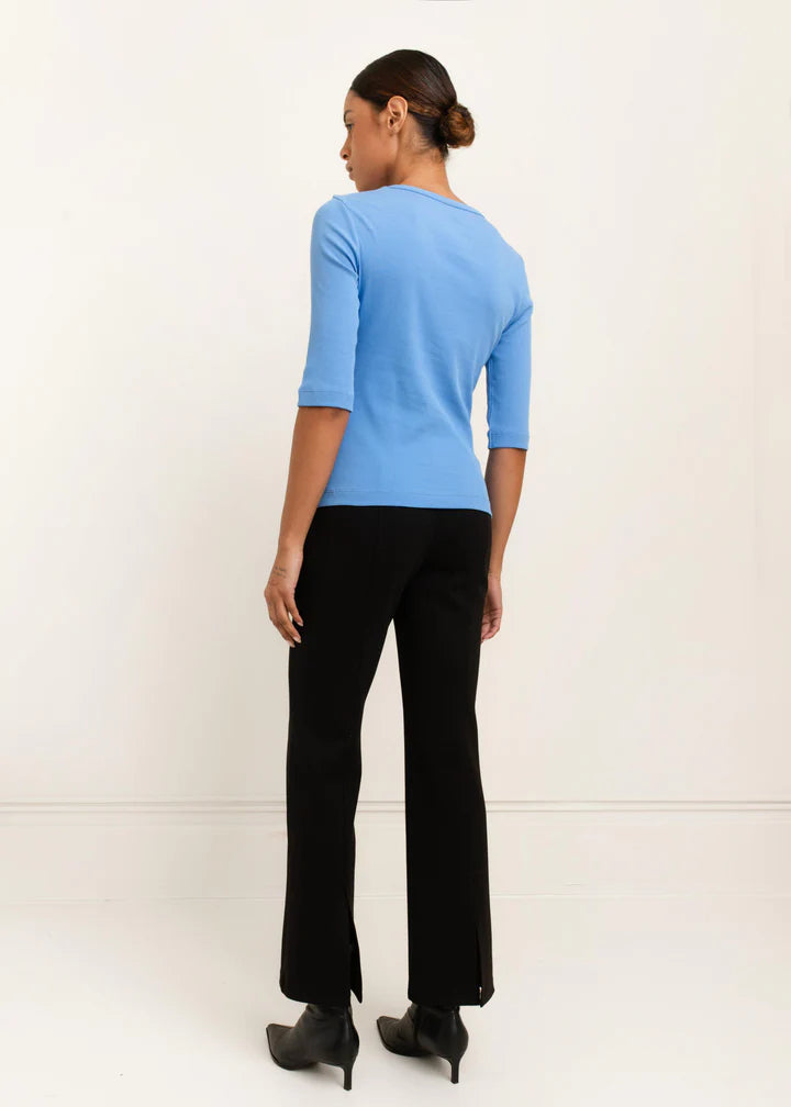 Akari Crew Neck