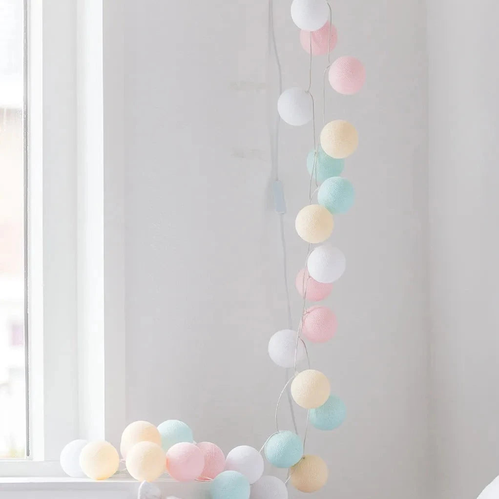 Cotton Ball Light String | 50 Lights