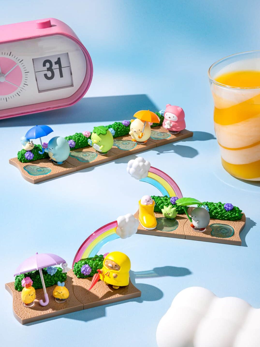 Sumikkogurashi Walking on a Rainy Day Blind Box