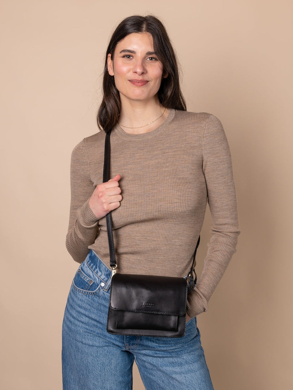 Harper Mini Classic Black Leather