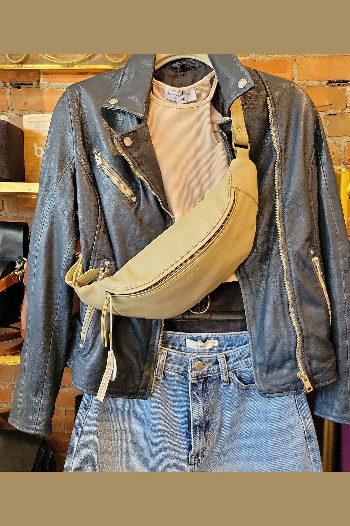 Atlas Fanny Pack