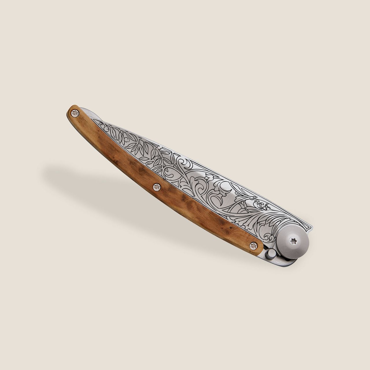 Deejo 37G Juniper Wood / Art Nouveau Pocket Knife