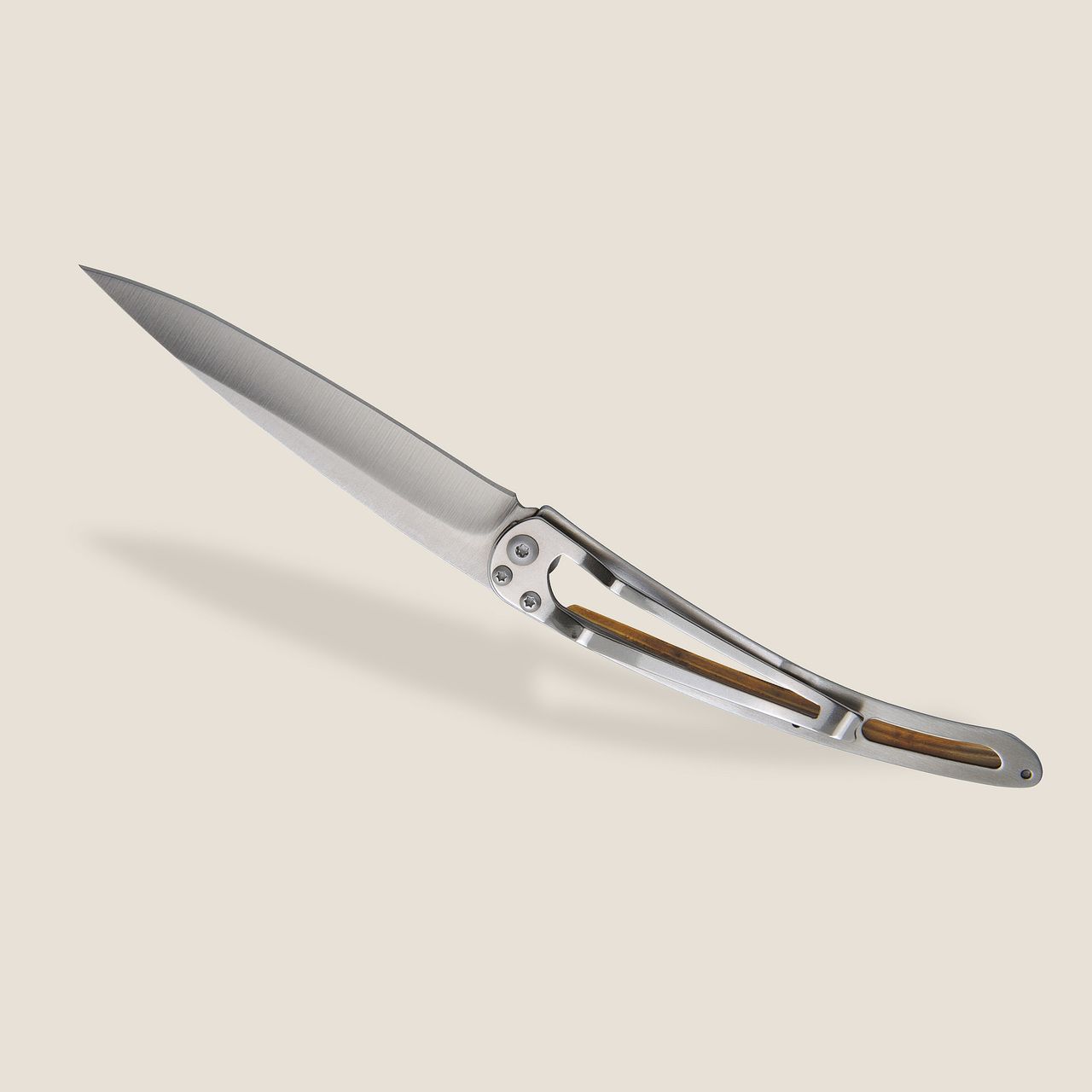 Deejo 37G Olive Wood / Terra Incognita Pocket Knife